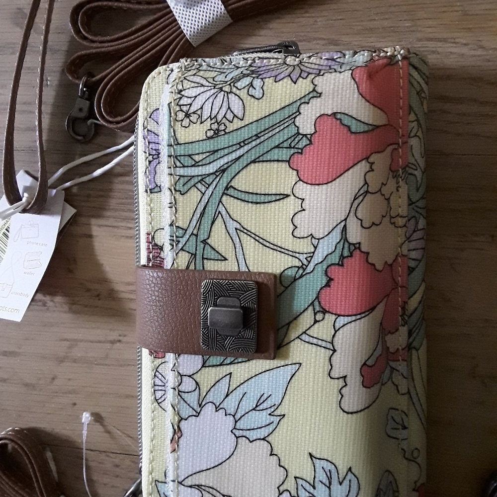 Saksroot Large Smartphone Crossbody Wallet